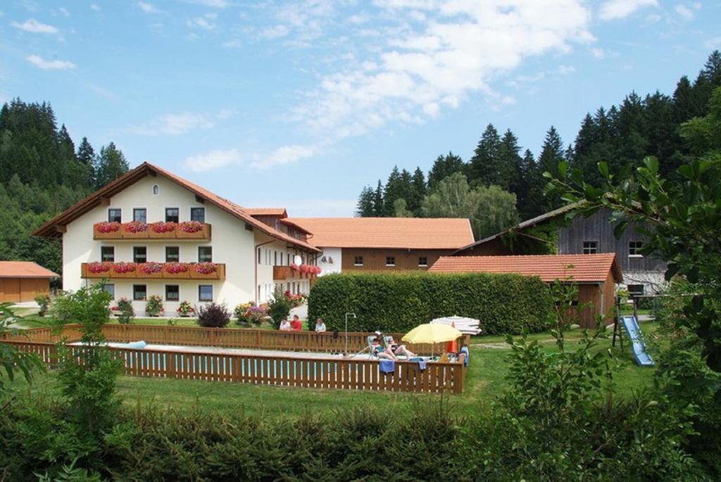 Hostal Ferienbauernhof Mehlbach Kollnburg Exterior foto